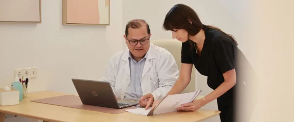 dr. sergio rogel cayetano experto en medicina reproductiva